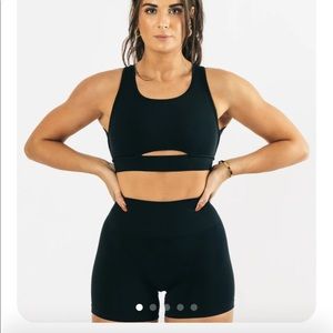 Alphalete Trinity sports bra